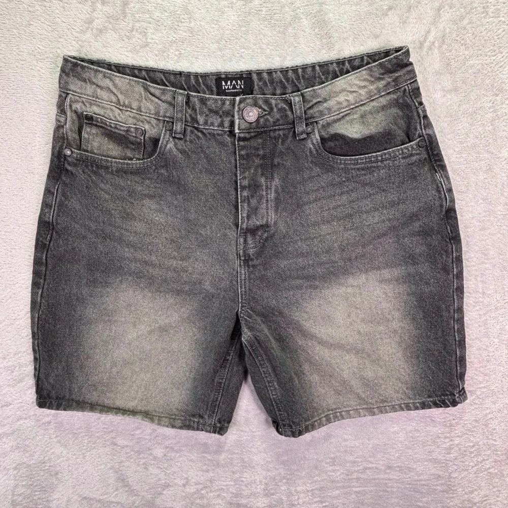 boohooMAN Mens Denim Shorts Sz 32 Grey Black Acid Wash Button Fly Streetwear